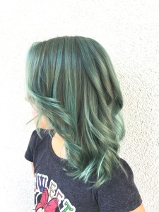 Cool kid highlights balayage